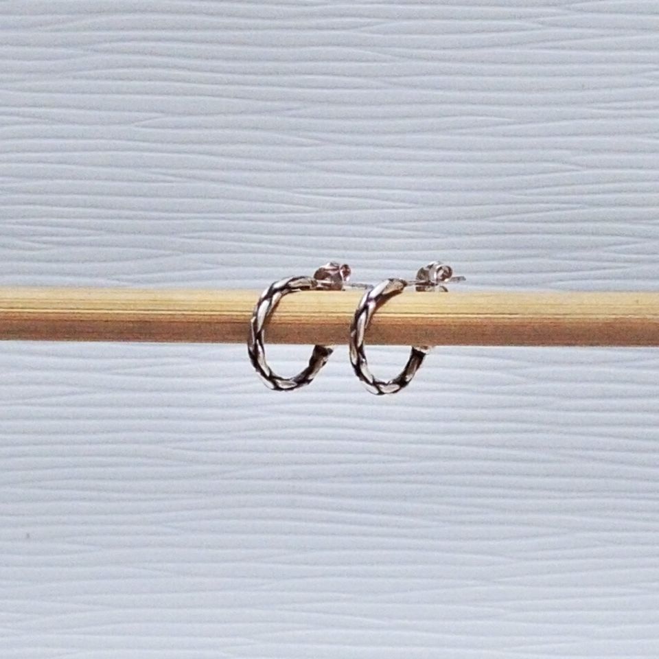 IMG_20250528_172314_BURST000_COVER~2